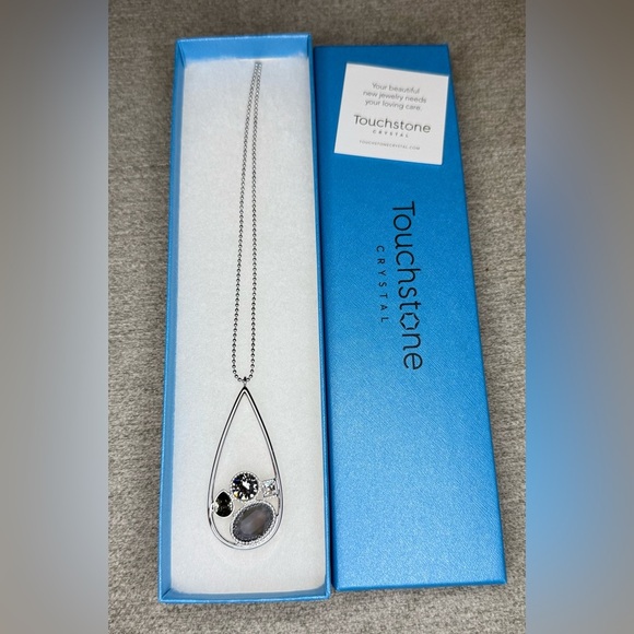 Inside Scoop Pendant - Picture 4 of 11